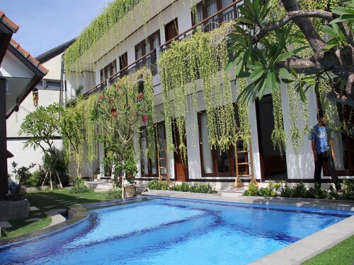 Bali Fullmoon Guesthouse
