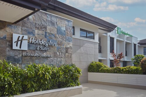 Holiday Inn & Suites Batangas Limapark