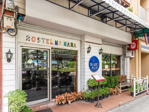 OYO 437 Hostel Na Nara