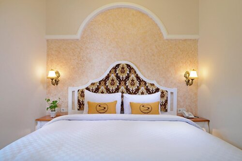 Sahira Butik Hotel Pakuan (Syariah Hotel)