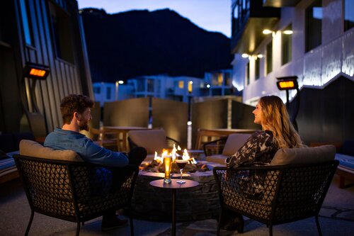 Holiday Inn Express & Suites Queenstown