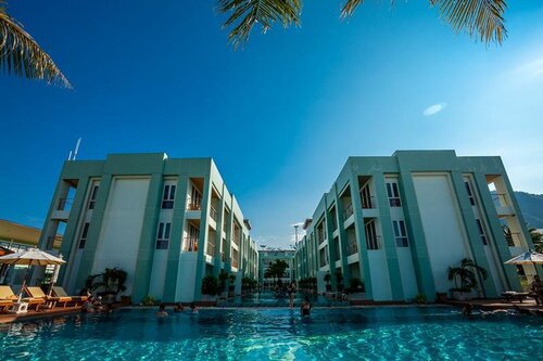 Phi Phi Harbour View Hotel