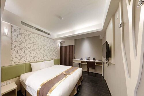 Global Traveler Hotel