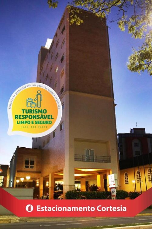 Le Village Flats e Hotel