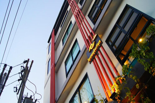 Noble Tarntong Boutique Hotel