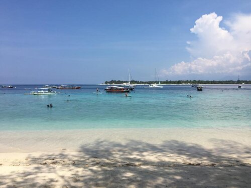 Gili Turtle Beach Resort