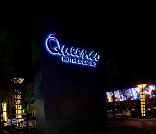Queenco Hotel & Casino