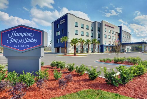 Hampton Inn & Suites Middleburg