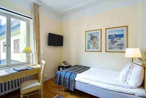 Mayfair Hotel Tunneln