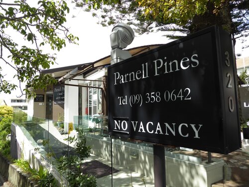 Parnell Pines Hotel
