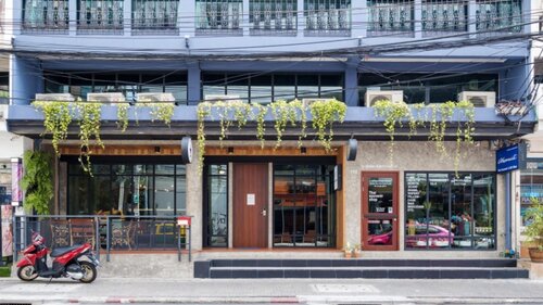 Zen Rooms Zleepmotion Bangkok