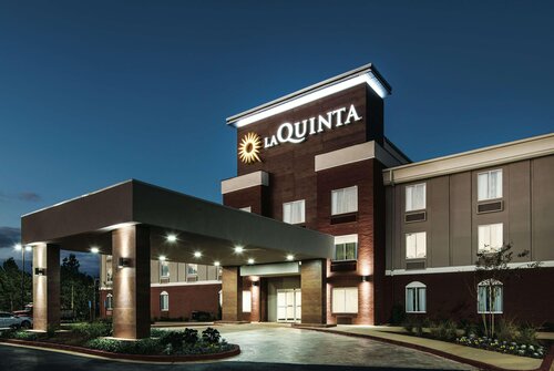 La Quinta Inn Suites By Wyndham Milledgeville