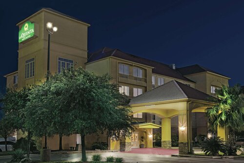 La Quinta Inn Suites San Antonio N Stone Oak