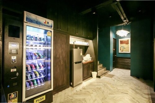 L'atelier Poshtel Phuket