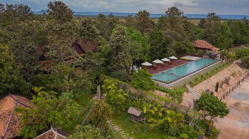 Bong Thom Forest Loadge