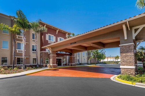 Comfort Inn Suites Near Ontario Airport
