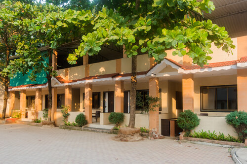 OYO 12693 Manori Resort