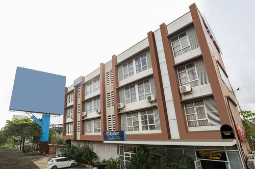 9644 Hotel Mahadev Residency