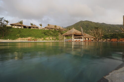 Crown Retreat Quy Nhon Resort