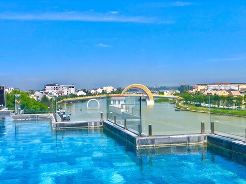 Little Riverside . A Luxury Hotel & Spa