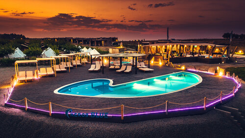 KEROS BLUE Luxury in Wilderness