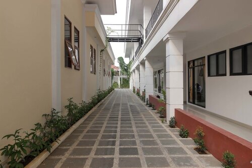 RedDoorz Premium @ Gandaria Jagakarsa