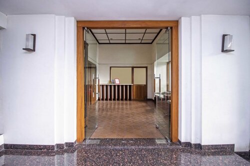 Residences by RedDoorz near Rumah Mode