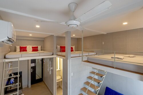 Selah Pods Hotel Manila