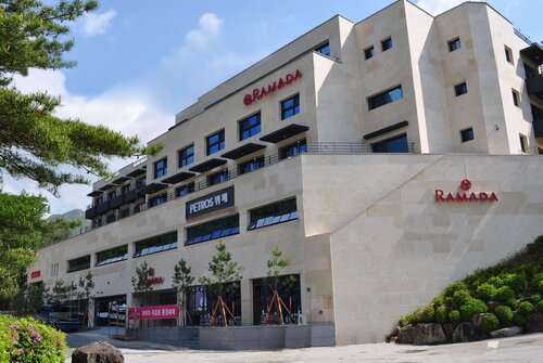 Ramada Resort MungyeongSaejae