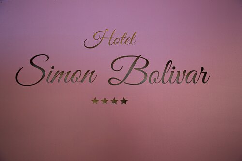 Charme Simon Bolivar