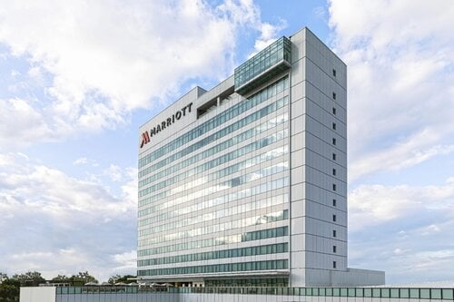 Marriott Clark Hotel