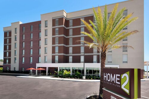 Home2 Suites Hilton Orlando Near Universal Studios
