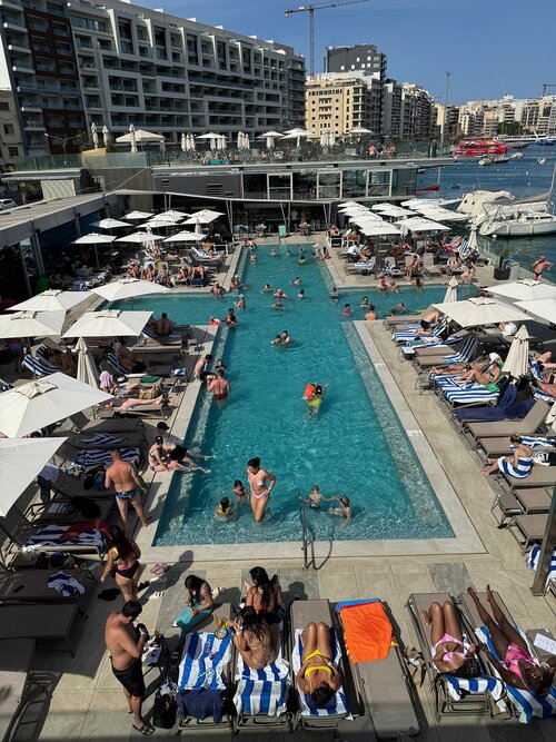 Azur Hotel by ST Hotels