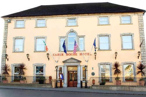 Cahir House Court Hotel