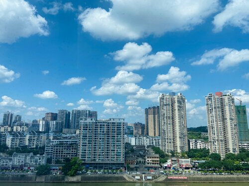 Holiday Inn Neijiang Riverside