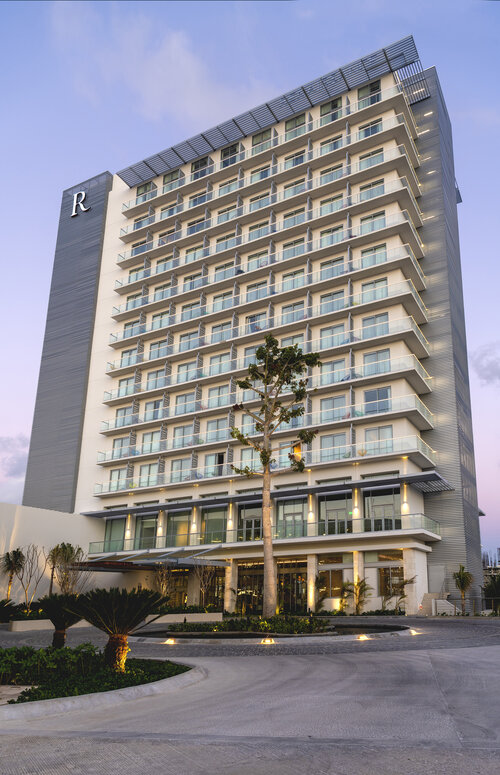 Renaissance Cancun Resort & Marina
