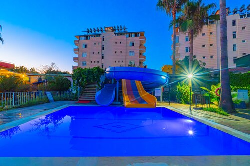 Grand Bahama Beach Hotel