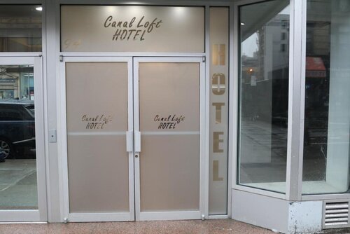 Canal Loft Hostel & Hotel