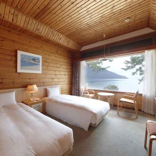 Okubiwako Makino Grand Park Hotel