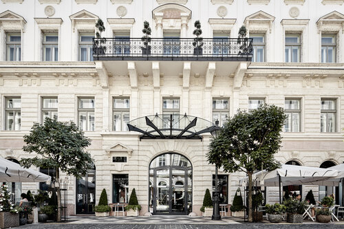 Aria Hotel Budapest by Library Hotel Collection