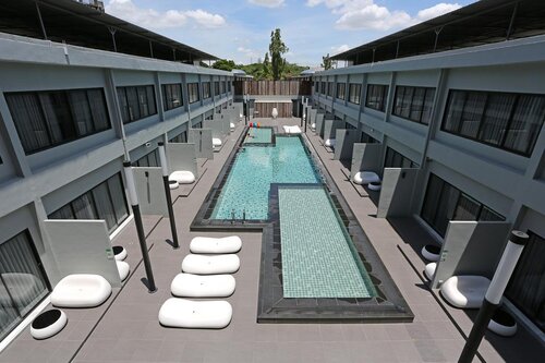 S Ratchada Leisure Hotel