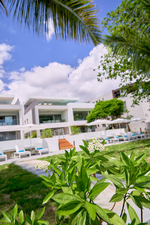 Les Estivales Beachfront Suites & Penthouses, LOV