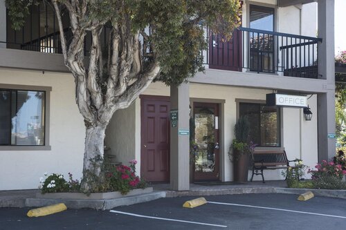 Mission Inn & Suites