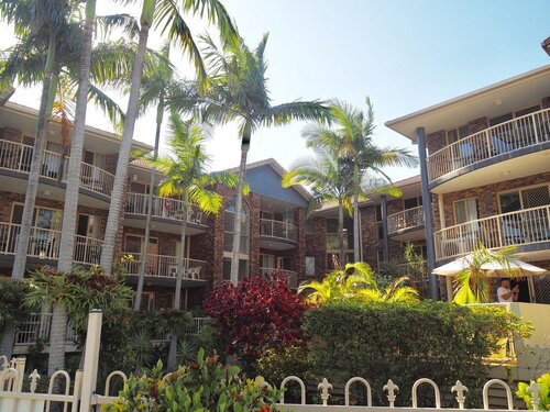Oceanside Cove Holiday Apartments