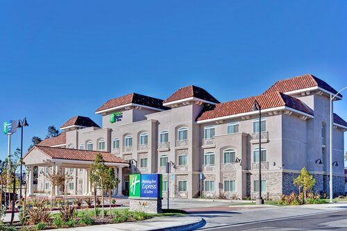 Holiday Inn Express & Suites Banning