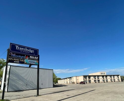 Travelodge By Wyndham Winnipeg Airport