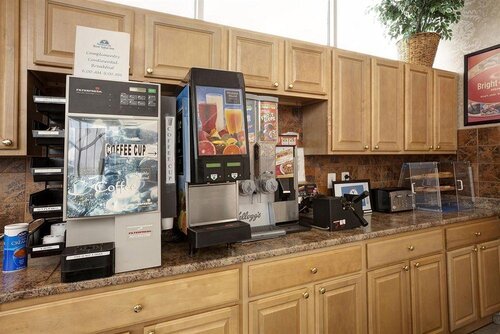 Americas Best Value Inn-Smithtown-Long Island