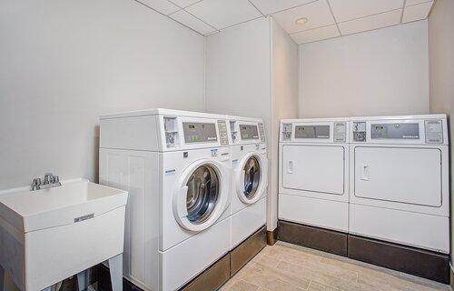 Holiday Inn Express & Suites Covington