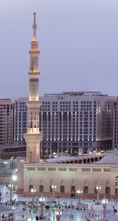 Anwar Al Madinah Movenpick Hotel