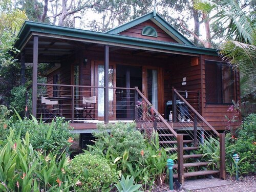 Lake Weyba Cottages Noosa